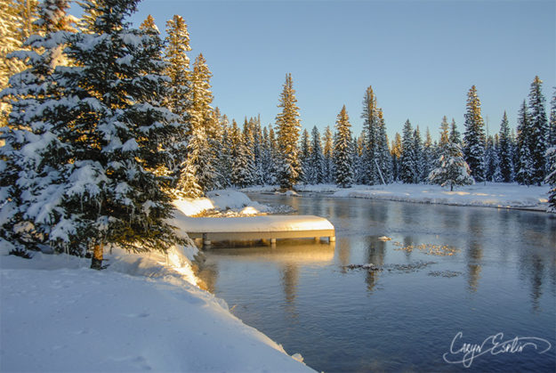 Winter-RiverfrontRetreat